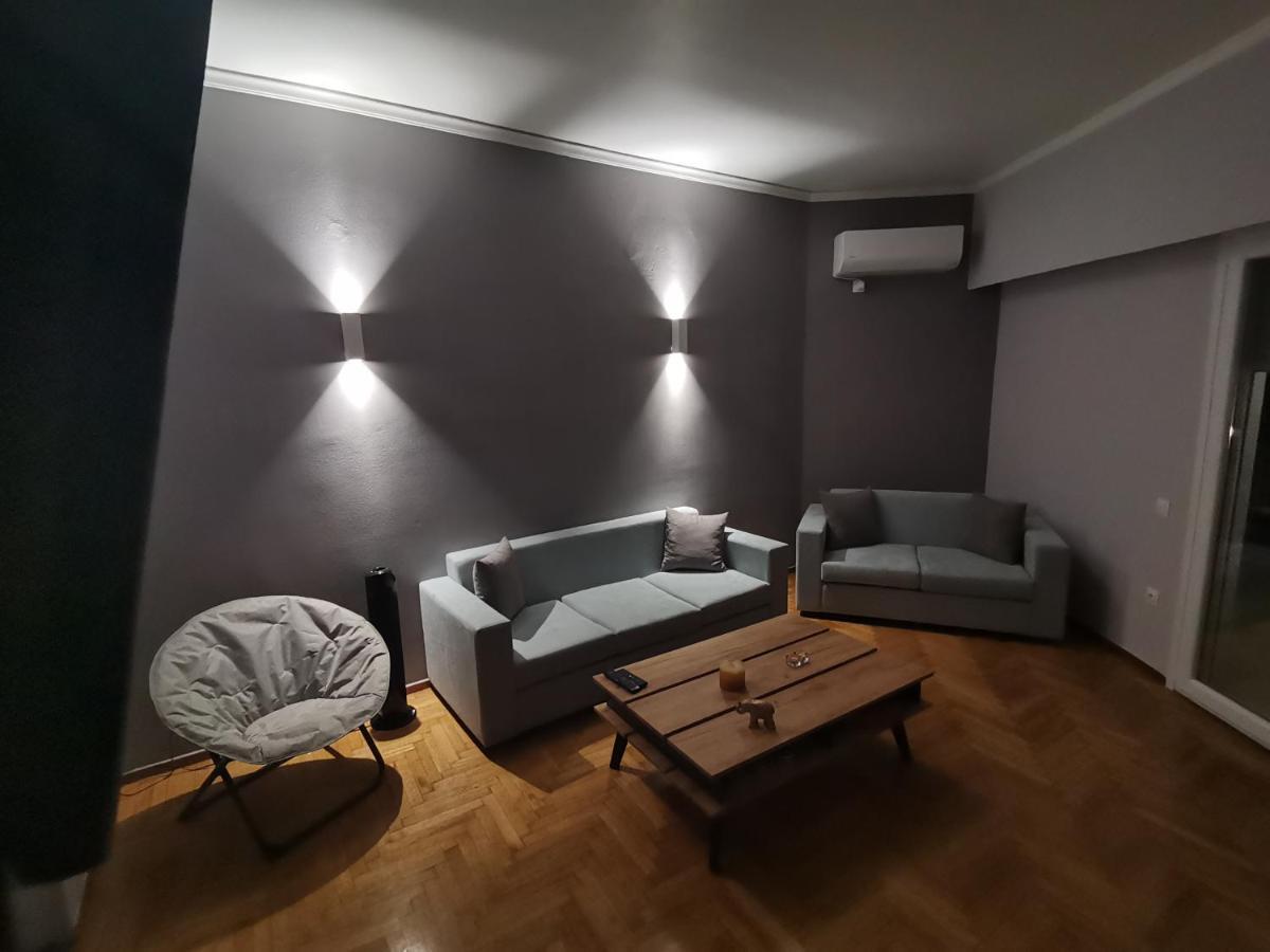 Penthouse Spacious W Super Wifi & Terrace, 2 Min From Metro Athen Eksteriør billede