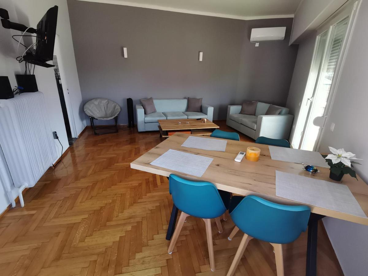 Penthouse Spacious W Super Wifi & Terrace, 2 Min From Metro Athen Eksteriør billede