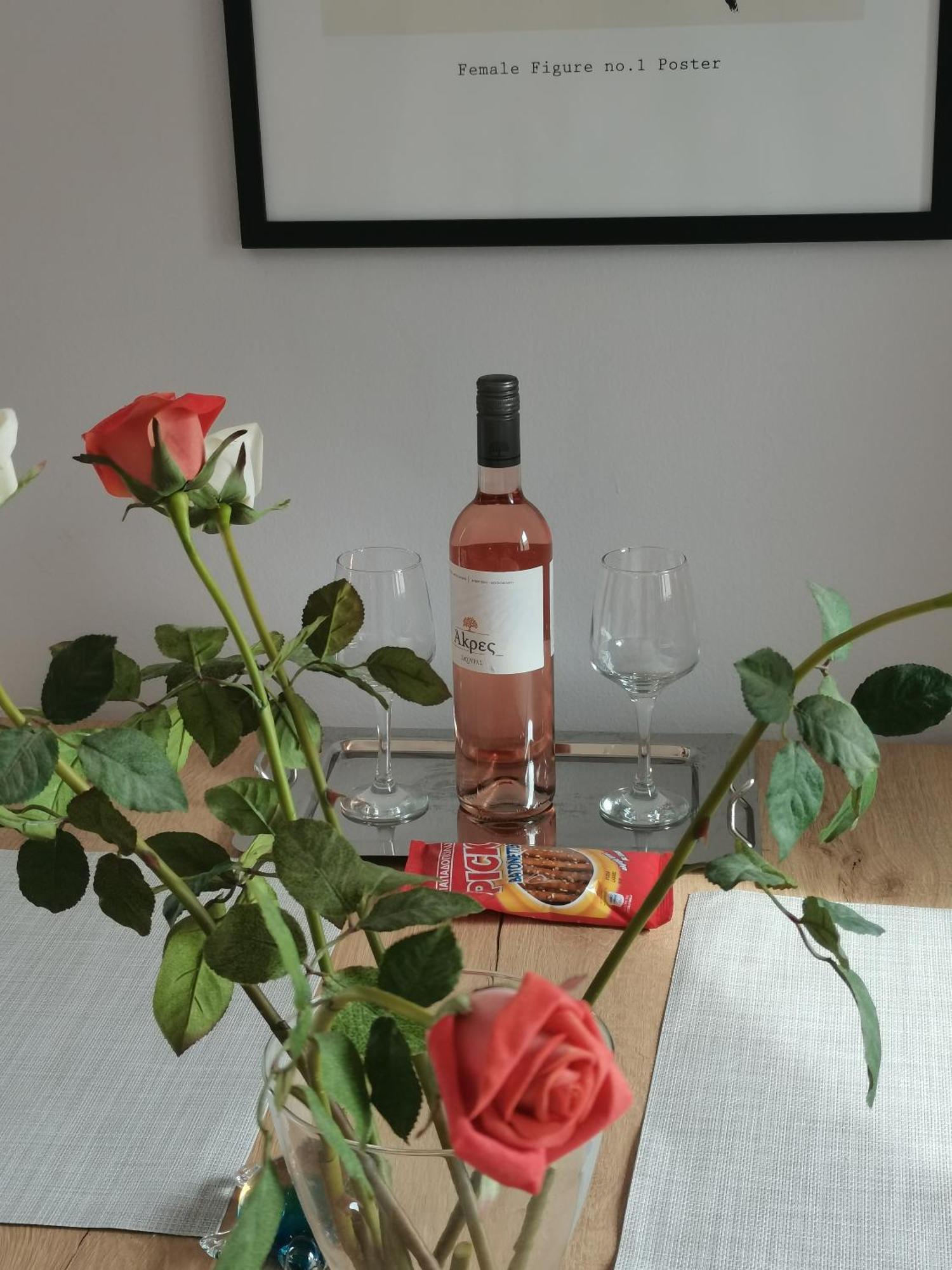 Penthouse Spacious W Super Wifi & Terrace, 2 Min From Metro Athen Værelse billede